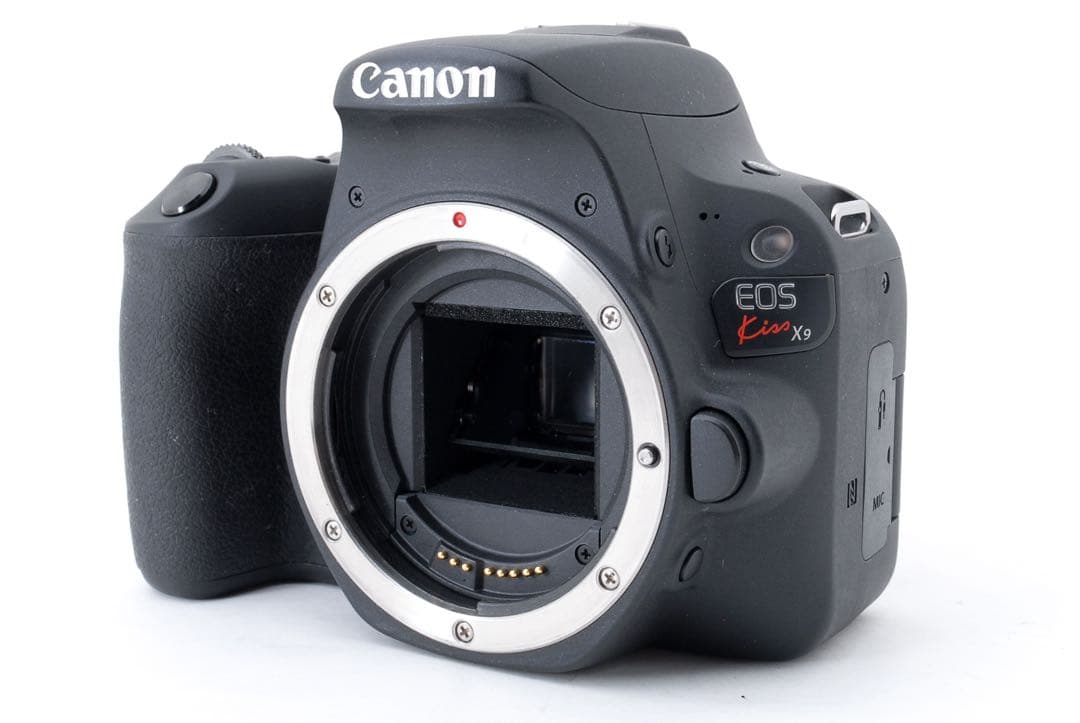 キャノン☆canon kiss x9 標準&望遠&単焦点トリプルレンズセット