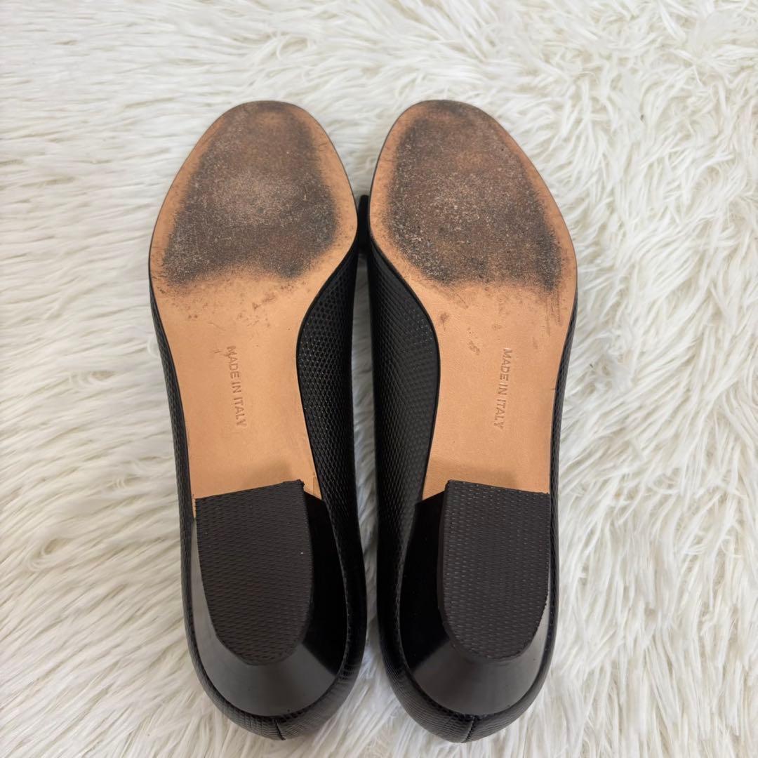 美品✨ フェラガモ ヴァラパンプス パンプス リザード型押し 金ロゴ リボン