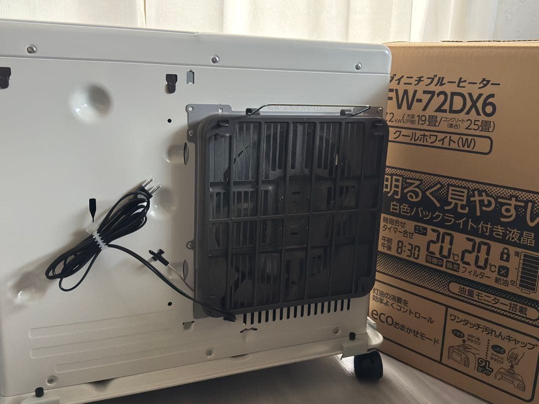 専用　ダイニチ 石油ファンヒーター FW-72DX6-W 大型　19畳　25畳