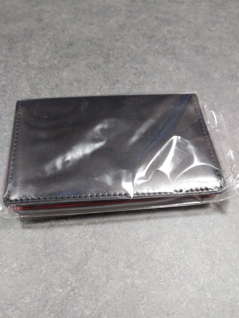 KTルイストン　名刺入れ　黒赤（残り1品）