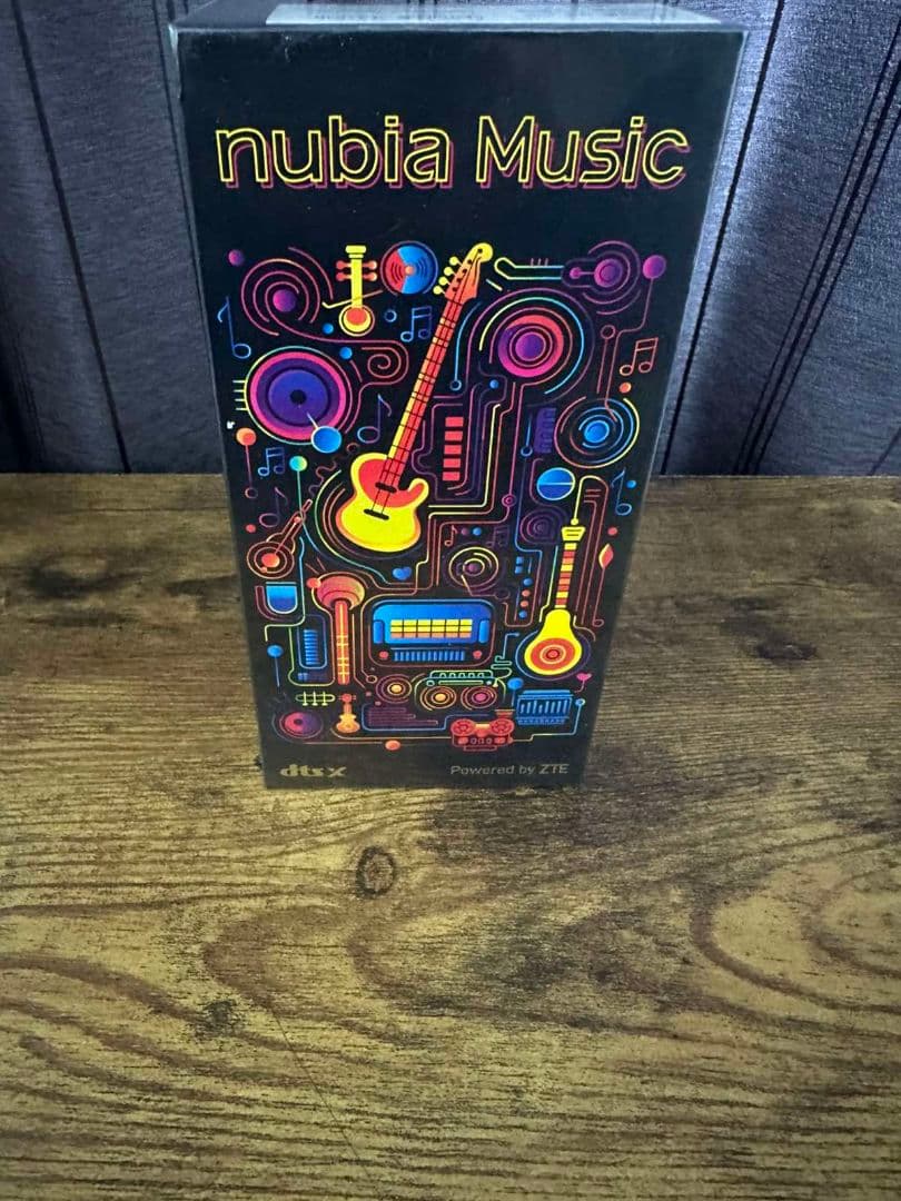 nubia Music 8GB/128GB ポップアートデザイン