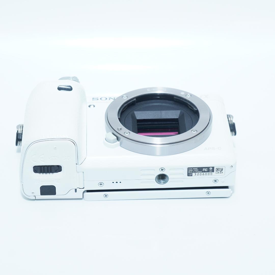 SONY ソニーミラーレスカメラ ILCE-6000 α6000