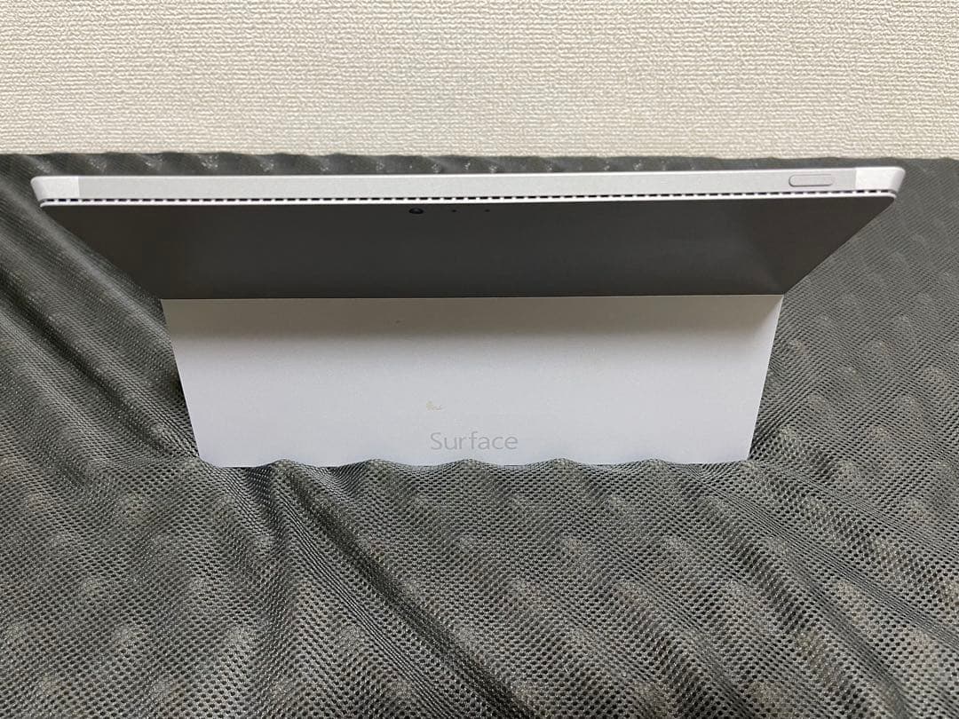 Microsoft Surface Pro 3 中古