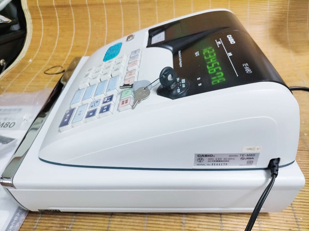 カシオレジスター　TE-M80　中古品　人気機種感熱紙　送料無料　560933