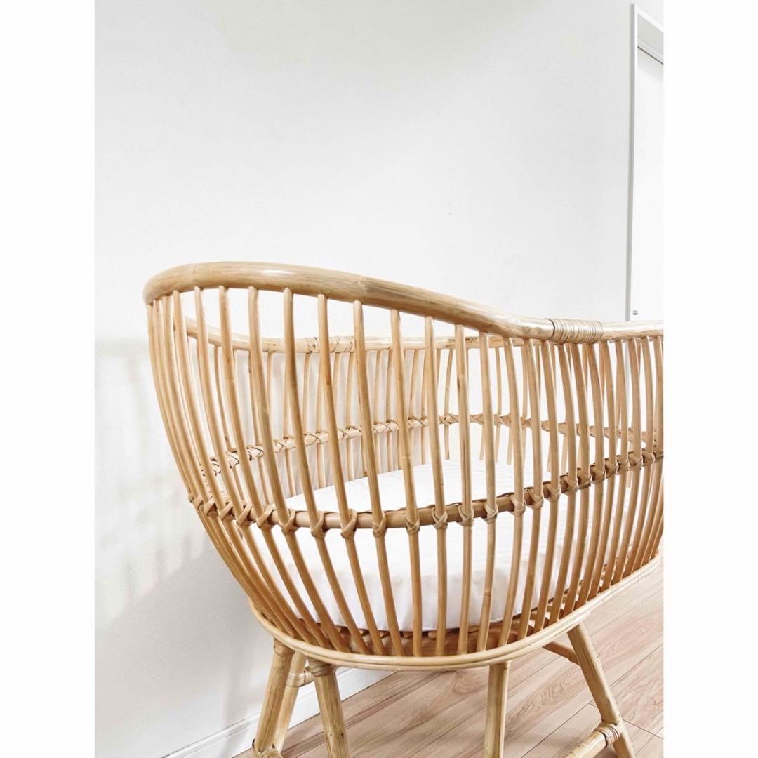 新品　ナチュラルラタン ベビーベッド マットレス付き