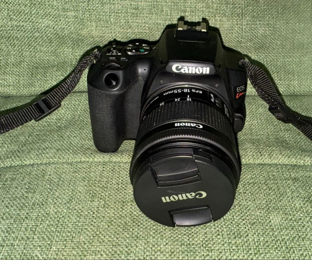 canonkissx10ダブルズームキット　箱無し