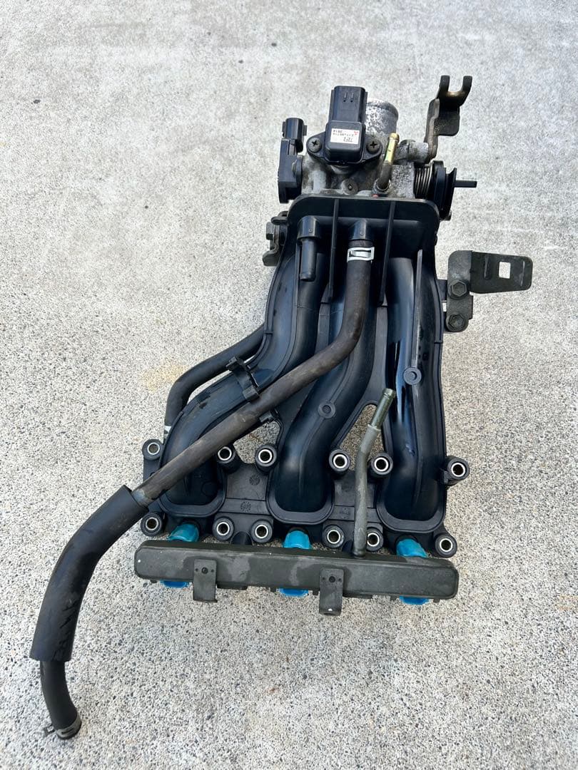 専用品　キャリー　DA63T インテークマニホールド スロットルボディー