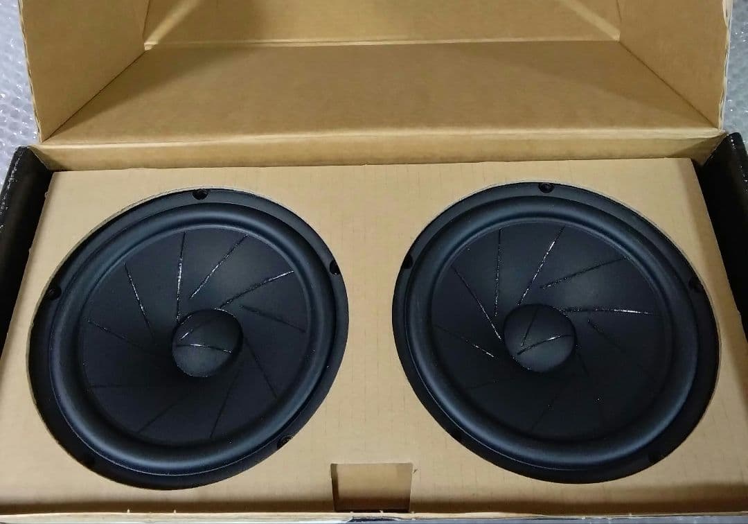 SCAN -SPEAK 　18W/8531G00 　新品 2個セット