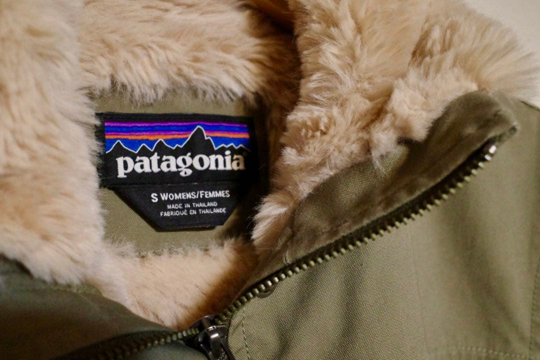 patagonia ミリタリージャケット Sサイズ オリーブ　レディース