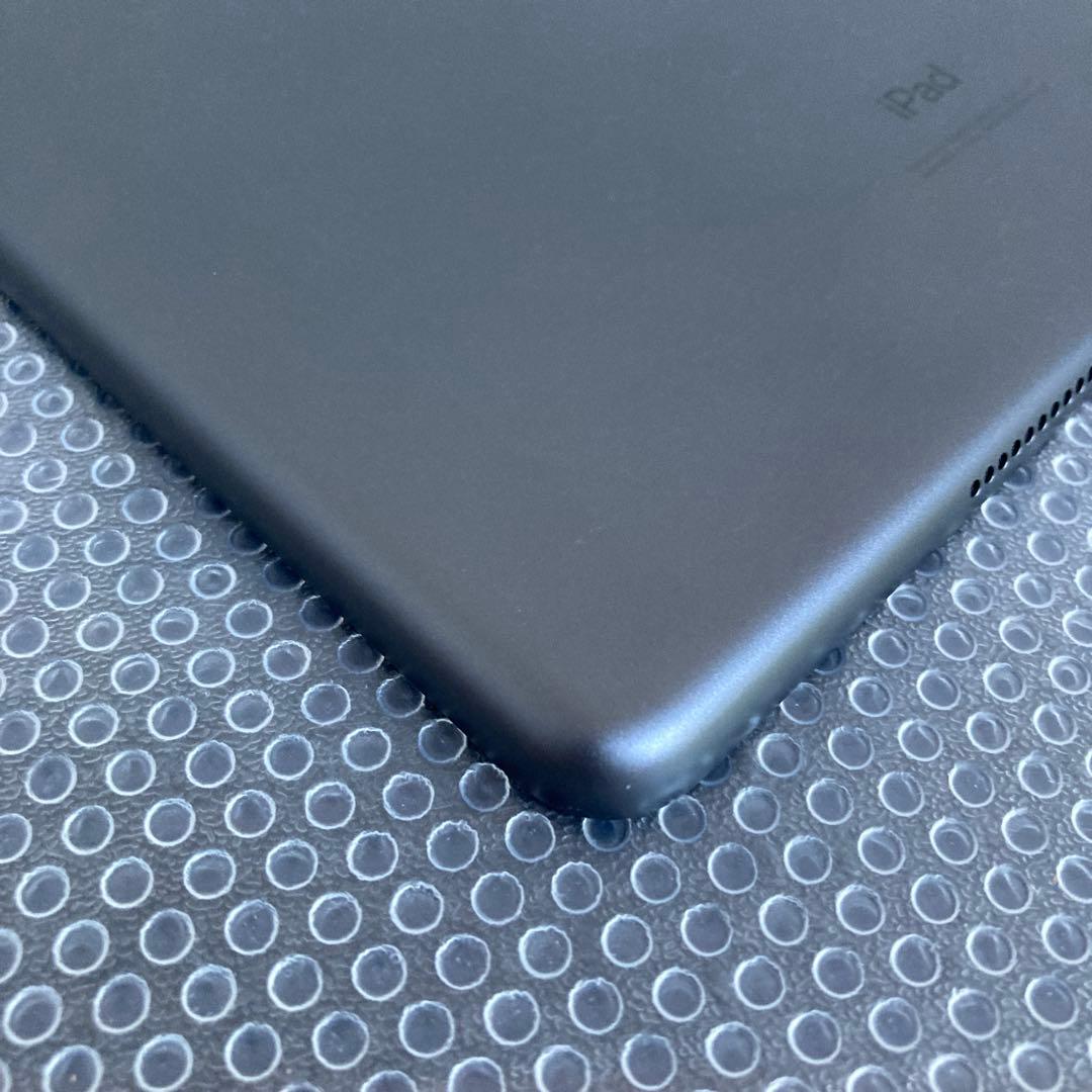 3038【早い者勝ち】iPad7 第7世代 32GB WIFIモデル☆