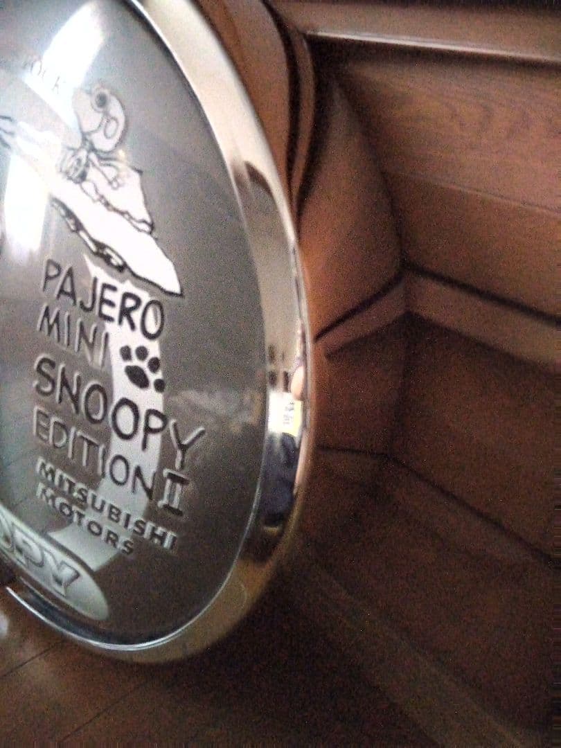 パジェロミニ　スヌーピーエディション　タイヤケース　タイヤカバー