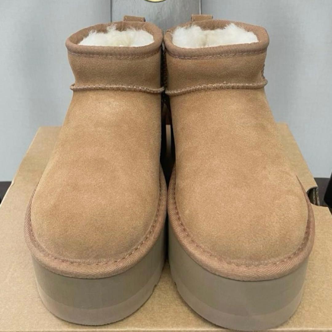 UGG クラシック ウルトラ ミニ プラットフォーム 厚底ブーツ 24㎝