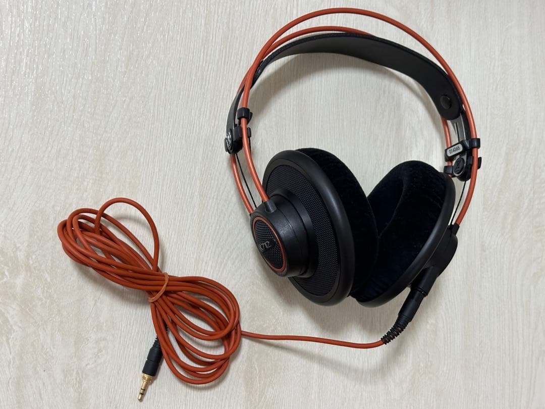 ヘッドホン AKG K712 PRO Reference Studio Headphones