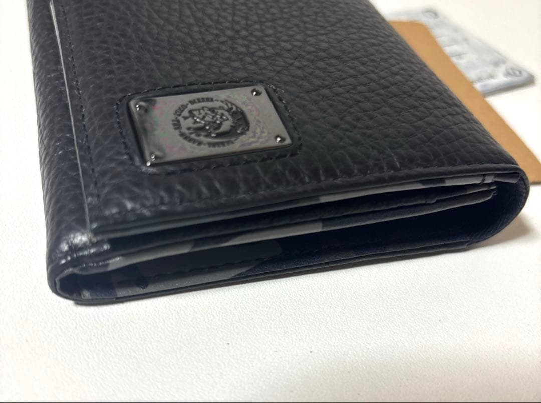 未使用　新品DIESEL レザー長財布　黒　迷彩柄