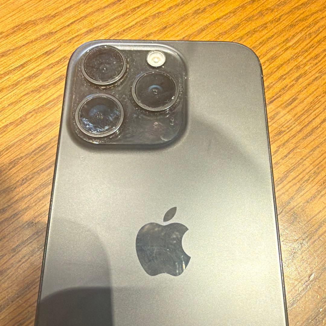 iPhone15pro 128GB ブラックチタニウム