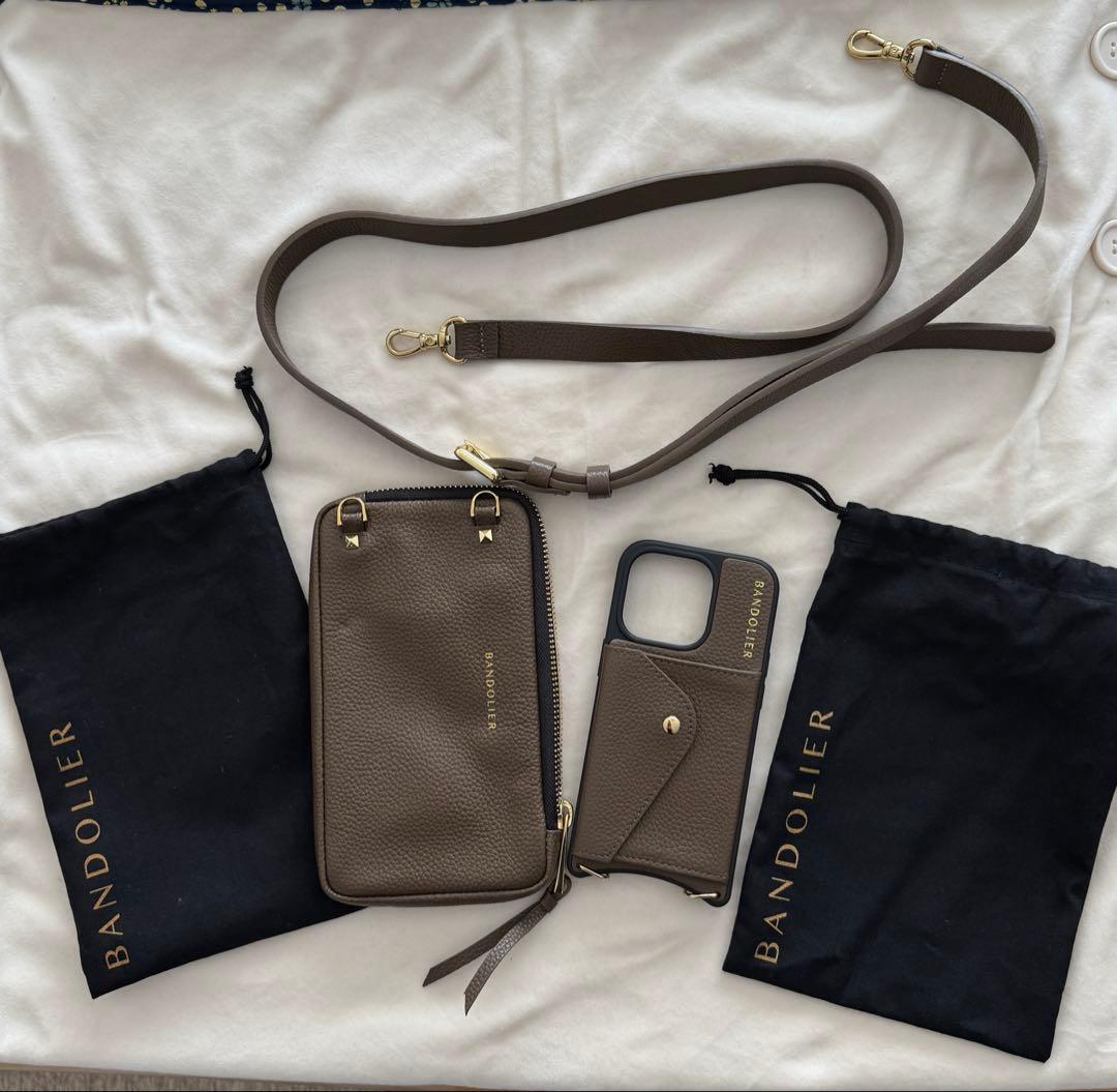 バンドリヤー　BANDOLIER iPhone15Pro