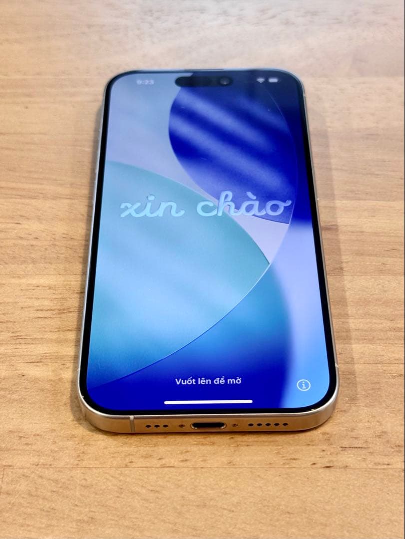 iPhone 15 Pro 256GB SIMフリー 本体のみ ホワイト