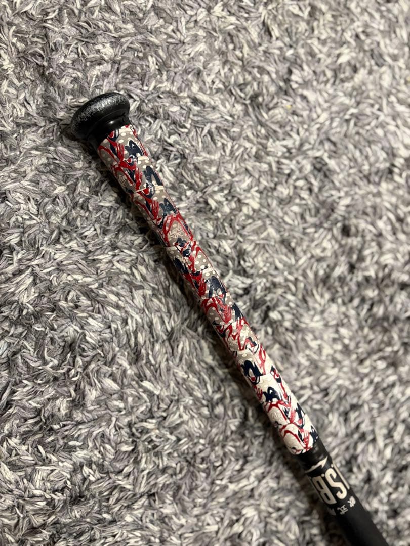 ビヨンドマックス　レガシーメタル　84cm バット ケース付き