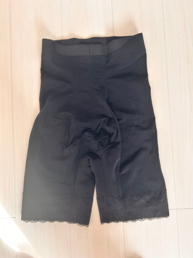 アヤちゃん様　試着のみ　LALA ガードル　76