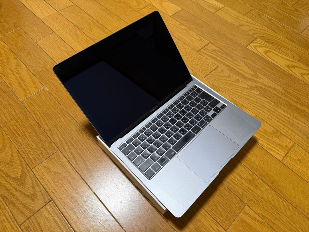 MacBookAir (M1, 2020) メモリ16GB容量512GB