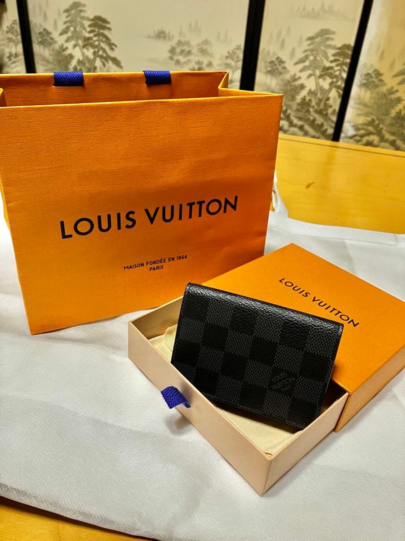 プ*ん様 【ほぼ新品】LOUIS VUITTON アンヴェロップカルトドゥヴィジ