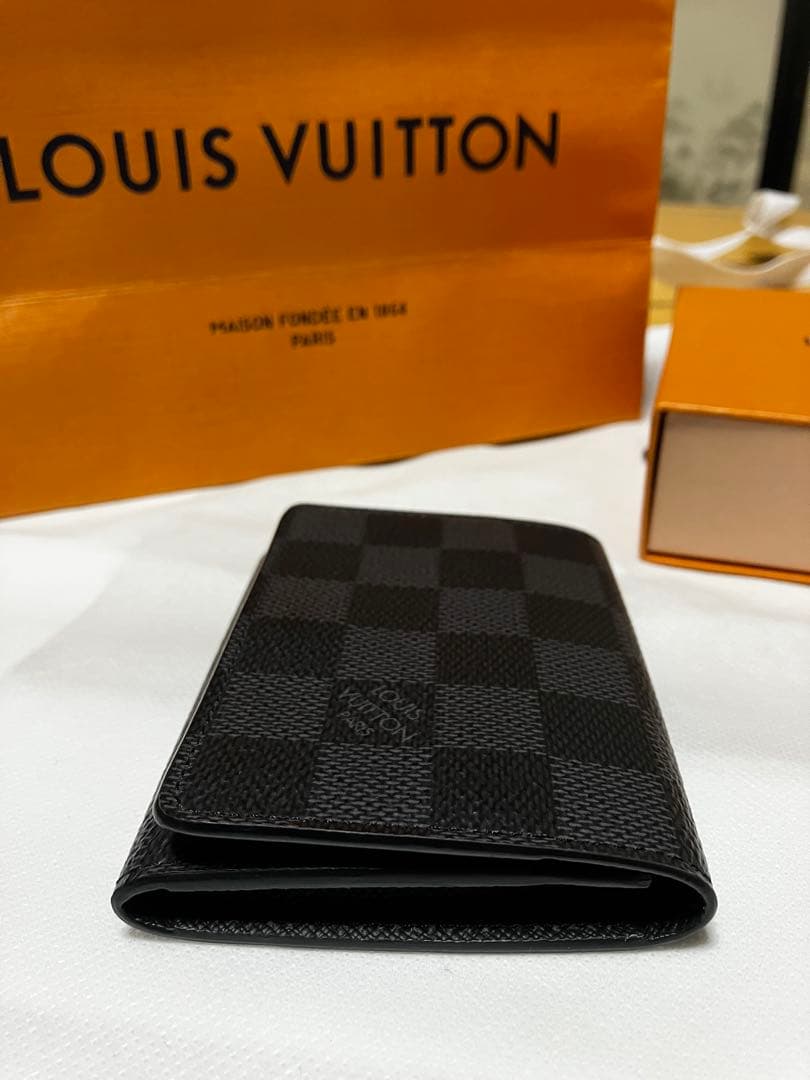 プ*ん様 【ほぼ新品】LOUIS VUITTON アンヴェロップカルトドゥヴィジ