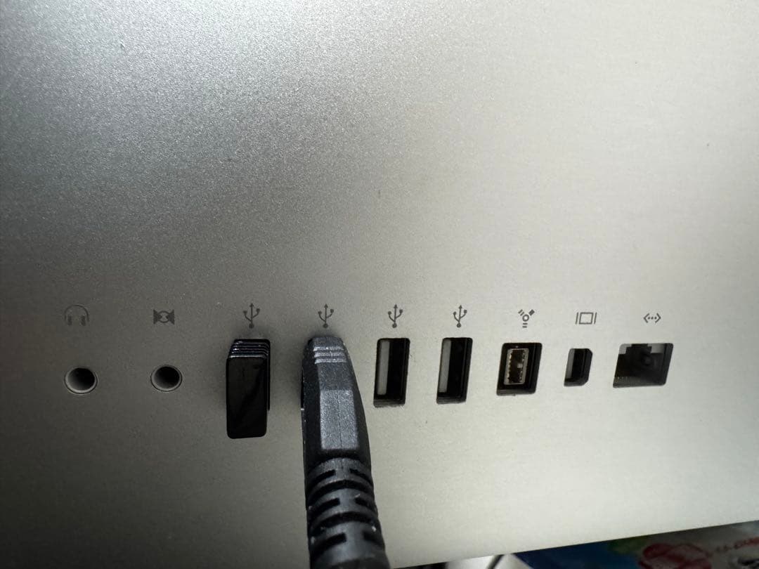 iMac 27インチ late 2009 Core i5 4GB/1TB