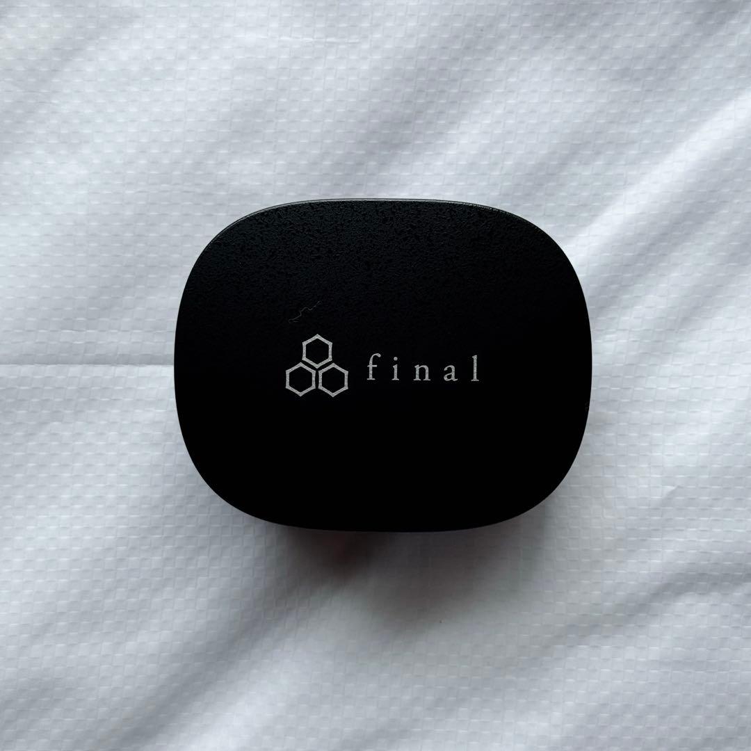 【極美品】final ZE8000 ブラック【元箱、イヤピ付属】