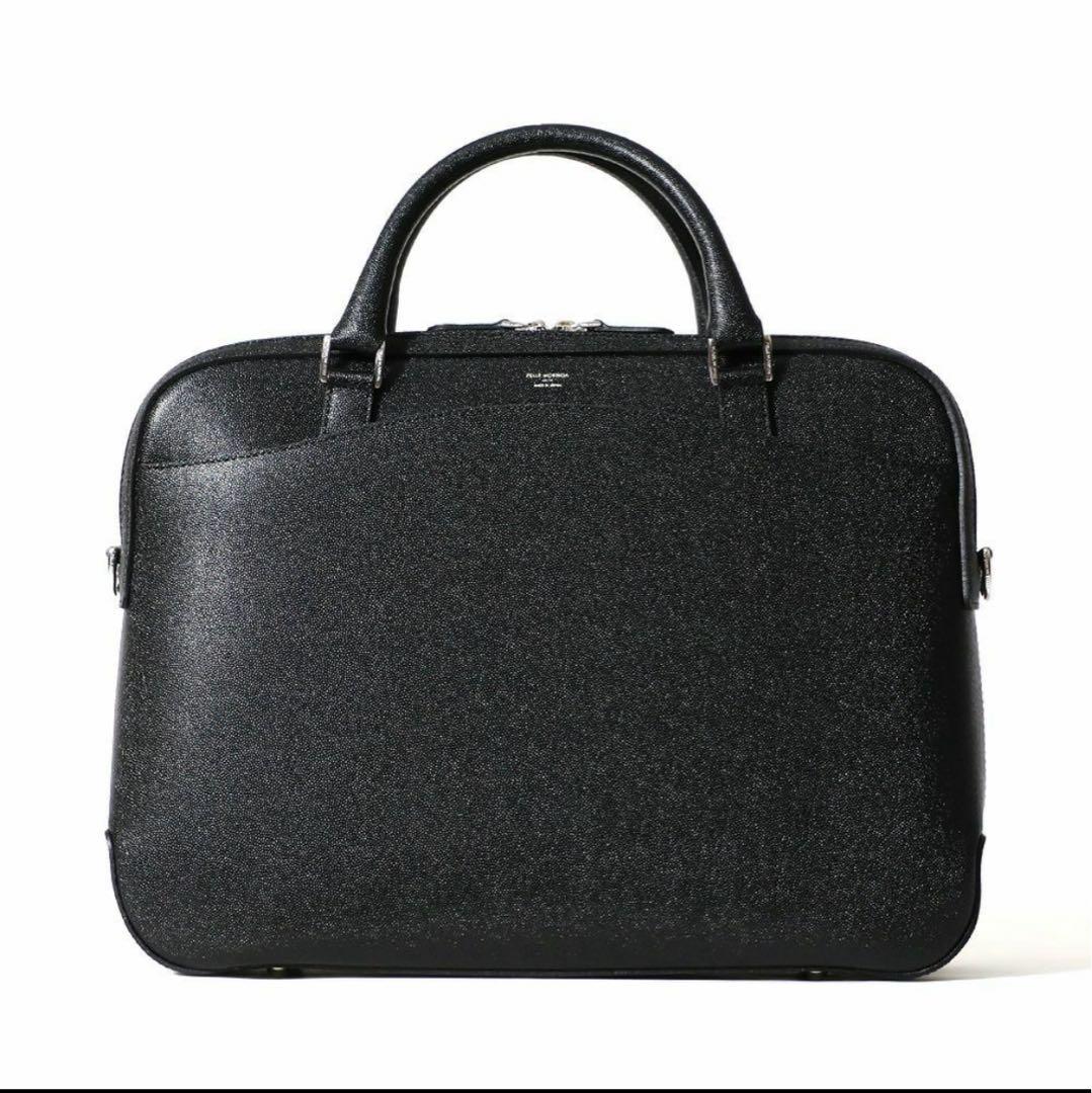 【直営店限定モデル・新品未使用】CSCA202 2室 ・黒 A4可