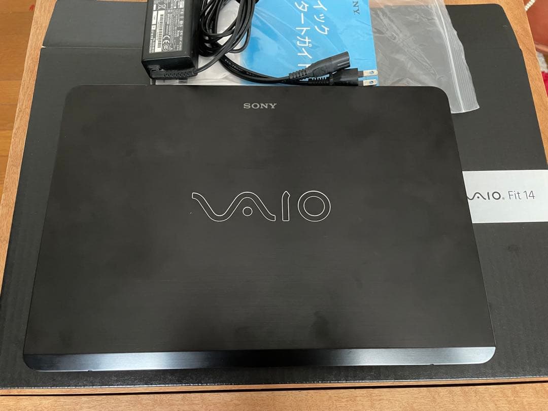 VAIO Fit14 i5 8GB GT735m搭載 Win10pro
