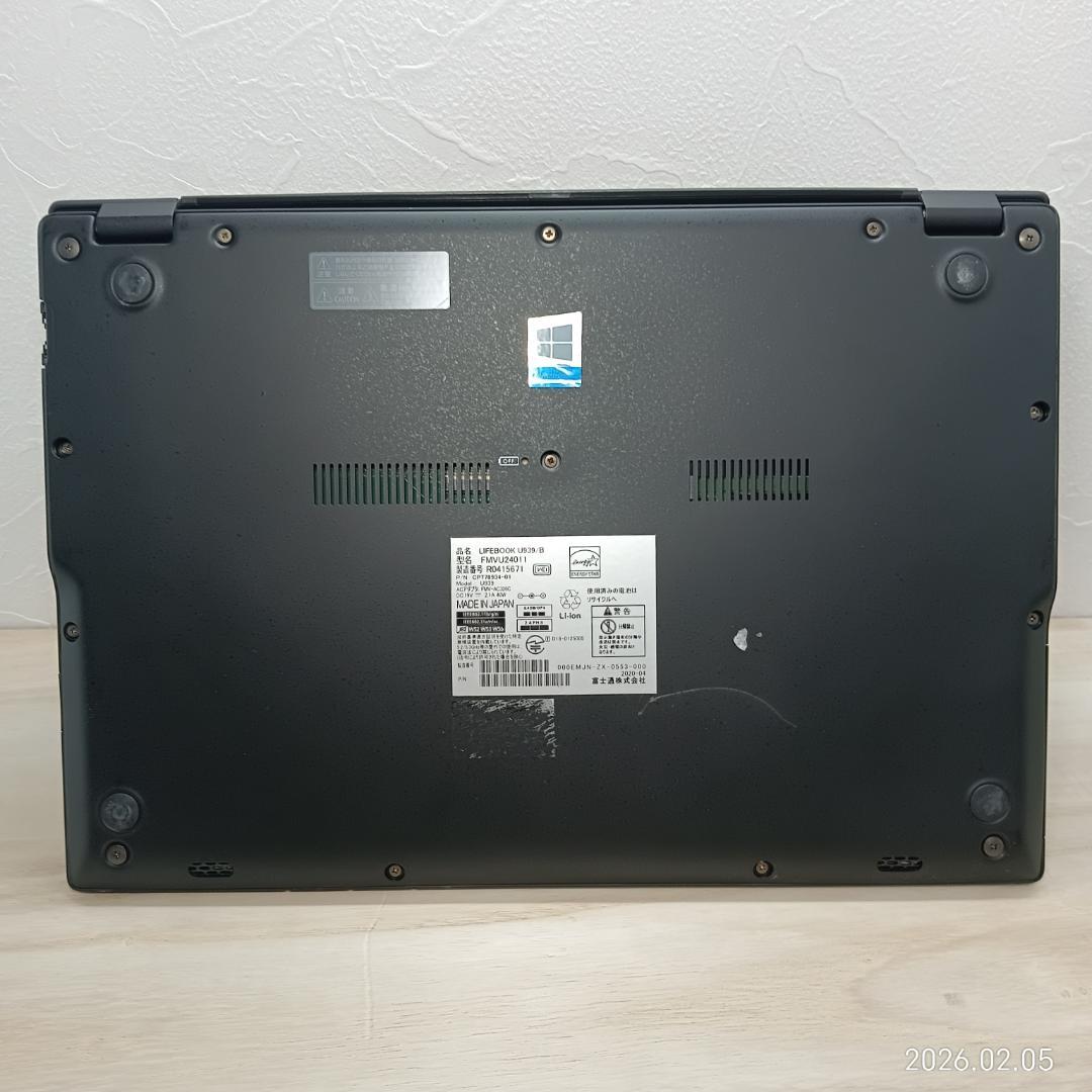 【超軽量】　【持ち運びに便利】　LIFEBOOK　U939/B