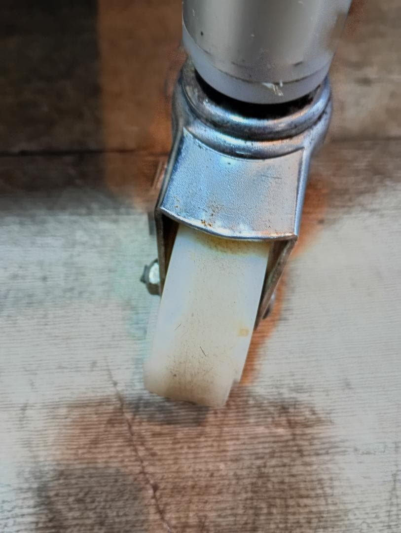 タカラベルモントステンレス 3段ワゴン