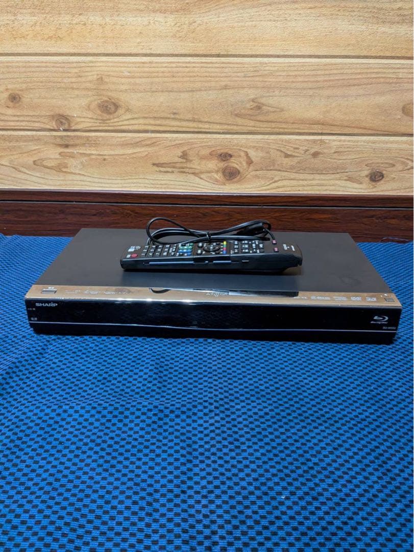 SHARP ブルーレイレコーダー リモコン付き