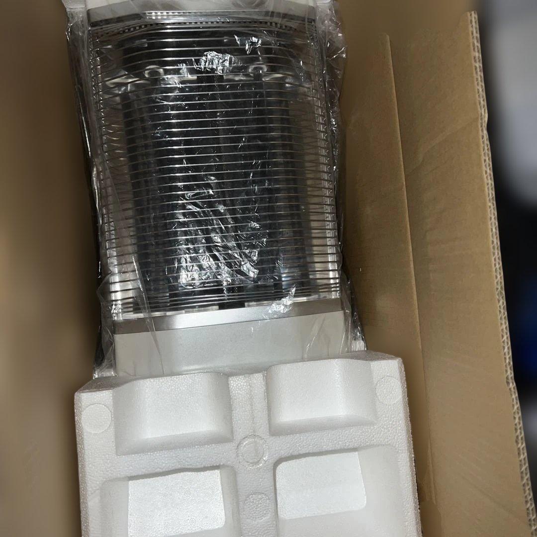 ⭐︎新品未使用⭐︎ダイキンDAIKIN セラムヒート遠赤外線暖房機　ERFT11KS