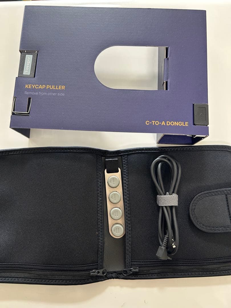 【美品】ZSA Voyager 分割キーボード リストレスト 静音キースイッチ付