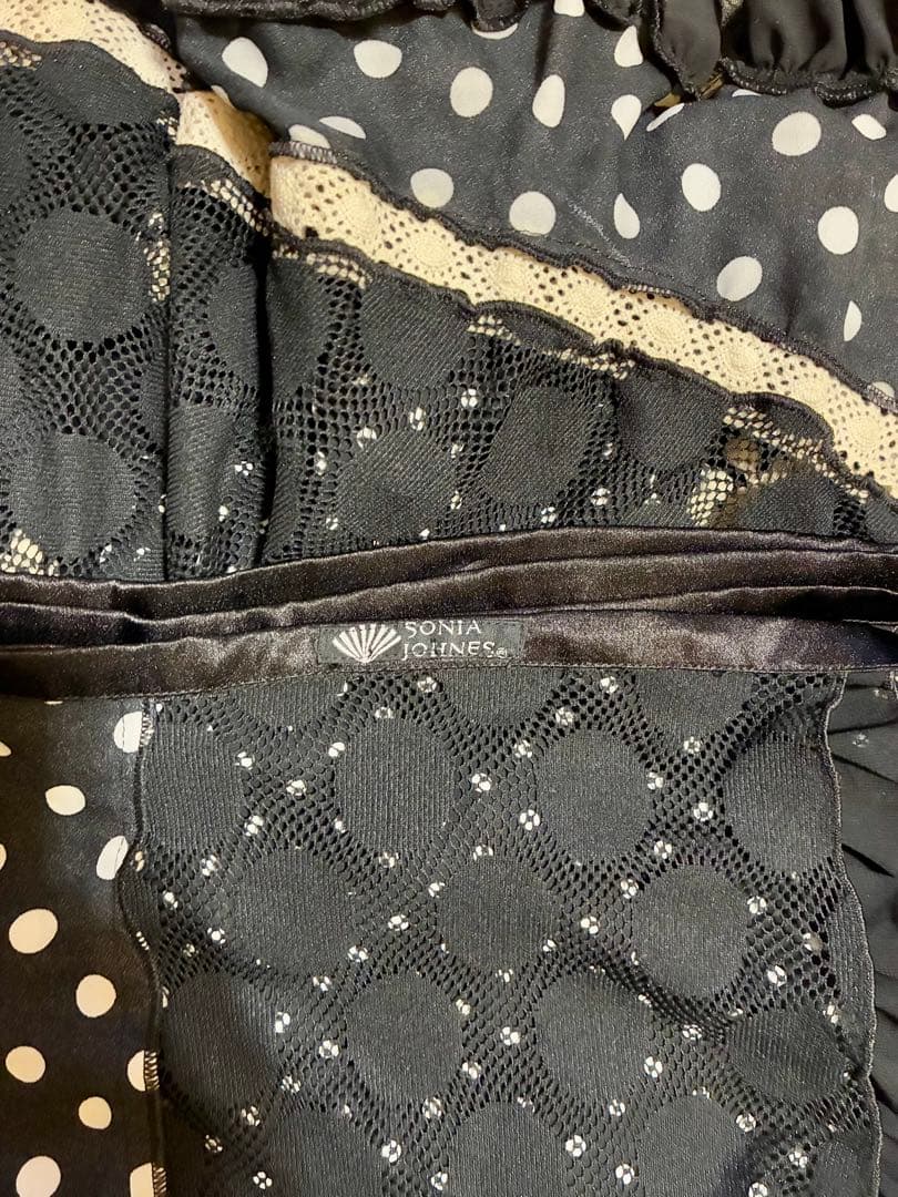 【美品】ソニアジョーンズ　黒ドット柄　巻きスカート