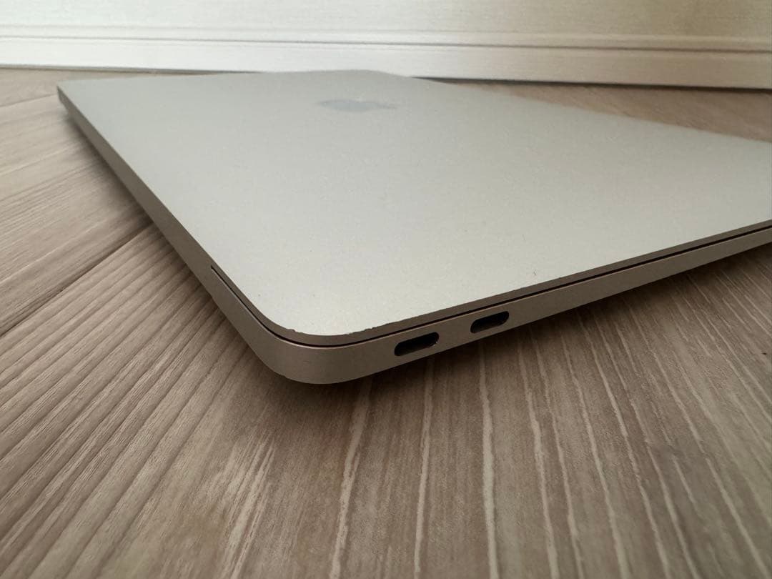 MacBook本体 Apple Macbook Air 13\" M1 8gb 256gb