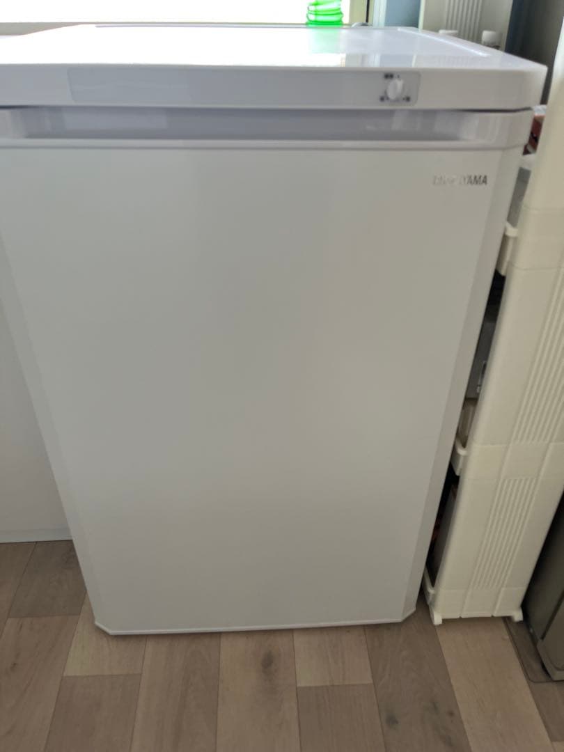 星サマ専用　アイリスオーヤマ　冷凍庫　IUSD-9B　2023年製