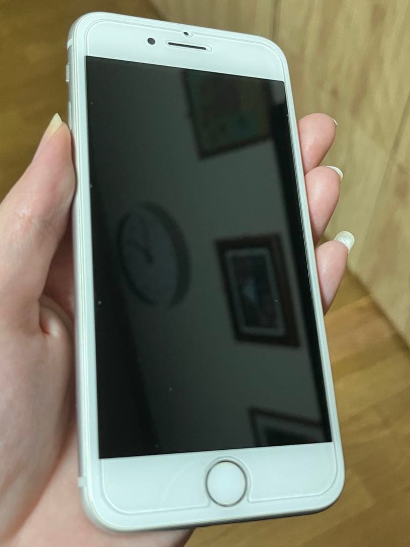 最終値下げ　Apple iPhone8 SIMロックなし　最大バッテリー76%