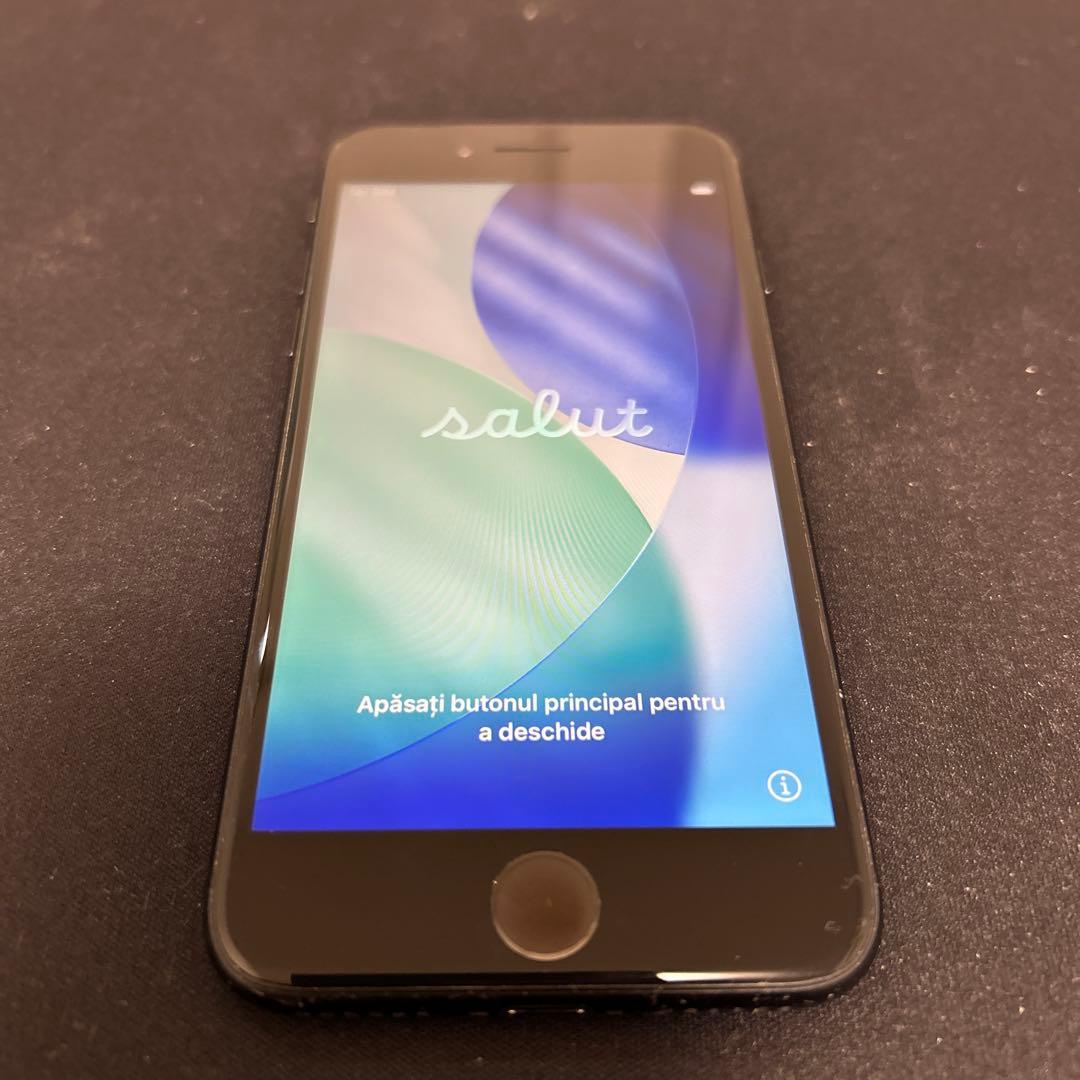 iPhoneSE2 128GB ブラック 中古