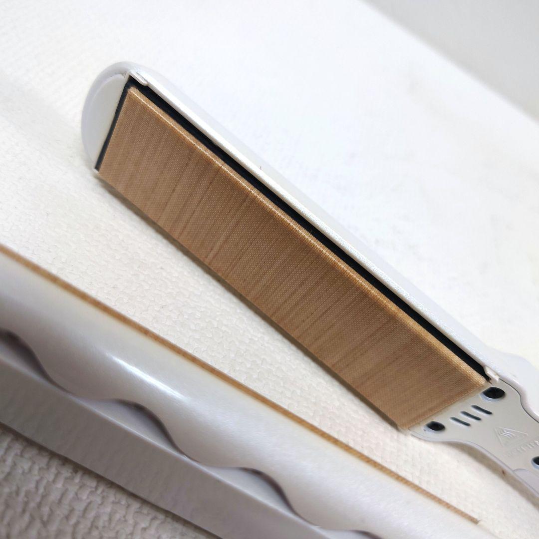 M1216F1 絹女 ストレートヘアアイロン LM-125 通電確認済み