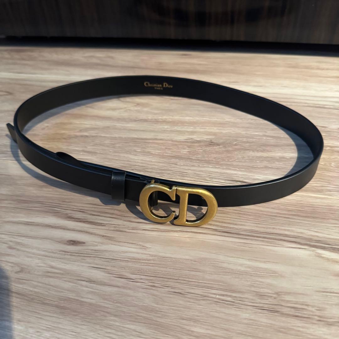 【らぶり】Dior ディオール　ベル