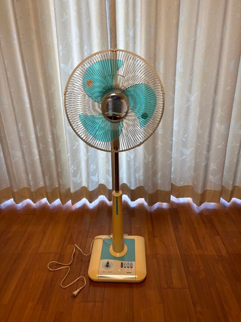 希少!!昭和レトロ!!ナショナル【Ｆ-E351B】35センチ!!