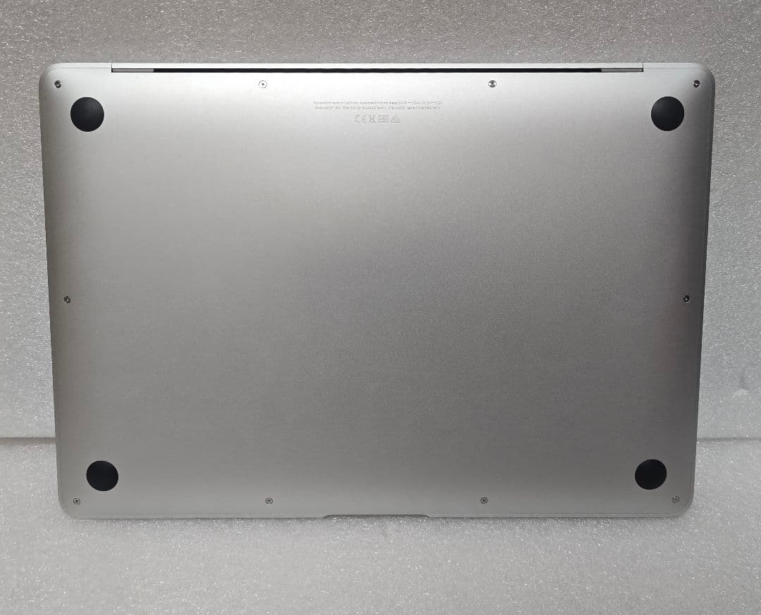 MacBook本体 MacBook Air 13-inch M1 2020 8GB/256GB