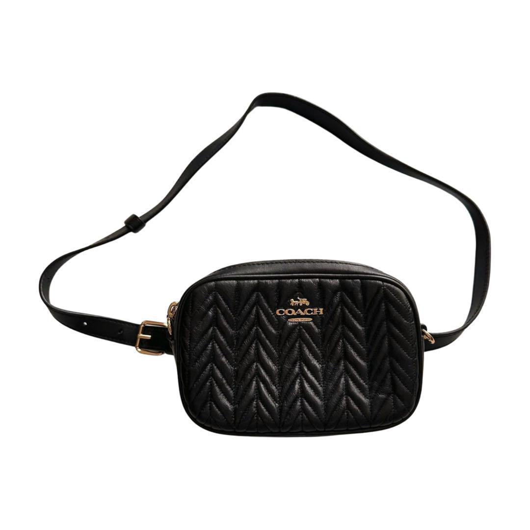 COACH ブラック キルティング ボディバッグ ショルダーバッグ