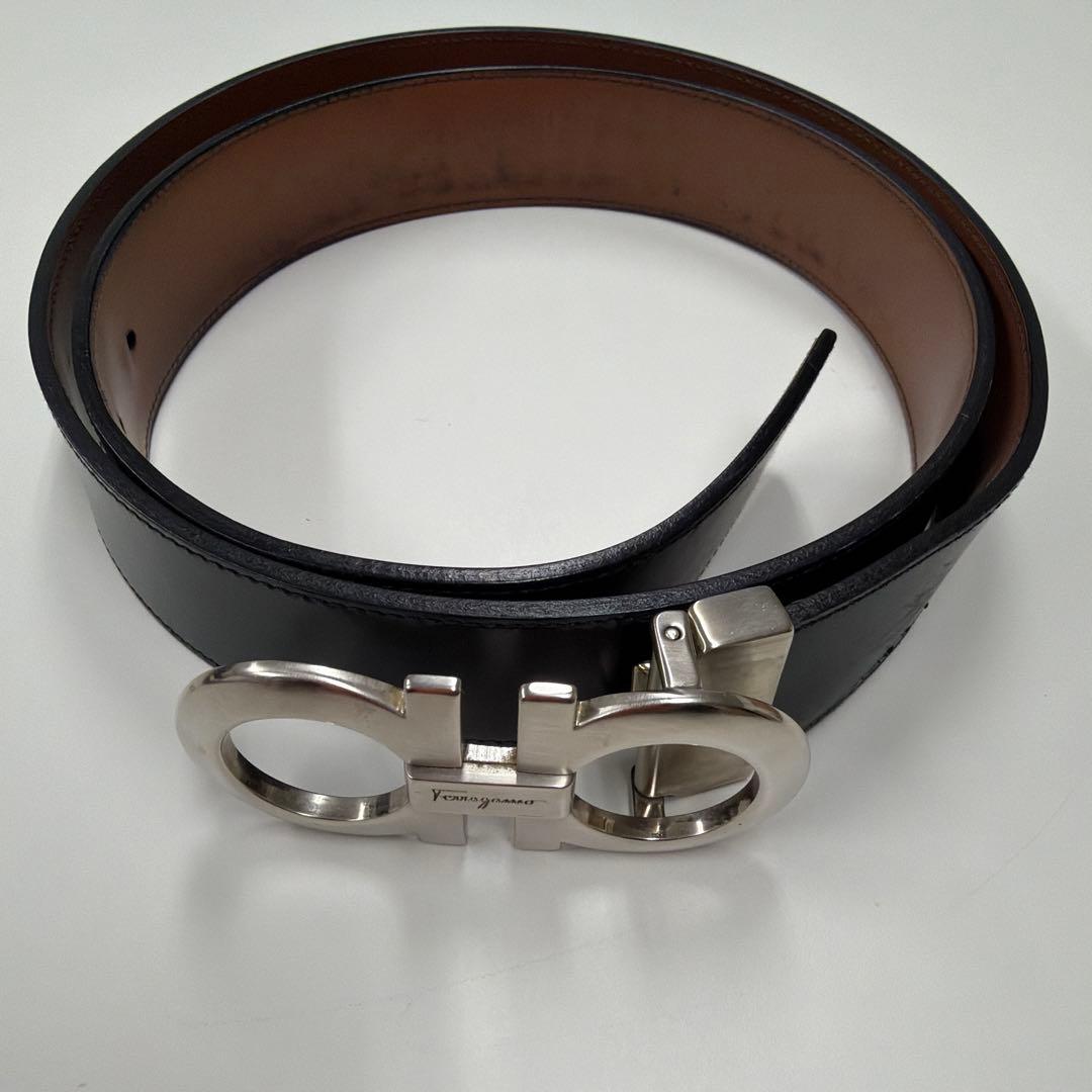ferragamo フェラガモ　レザー ベルト