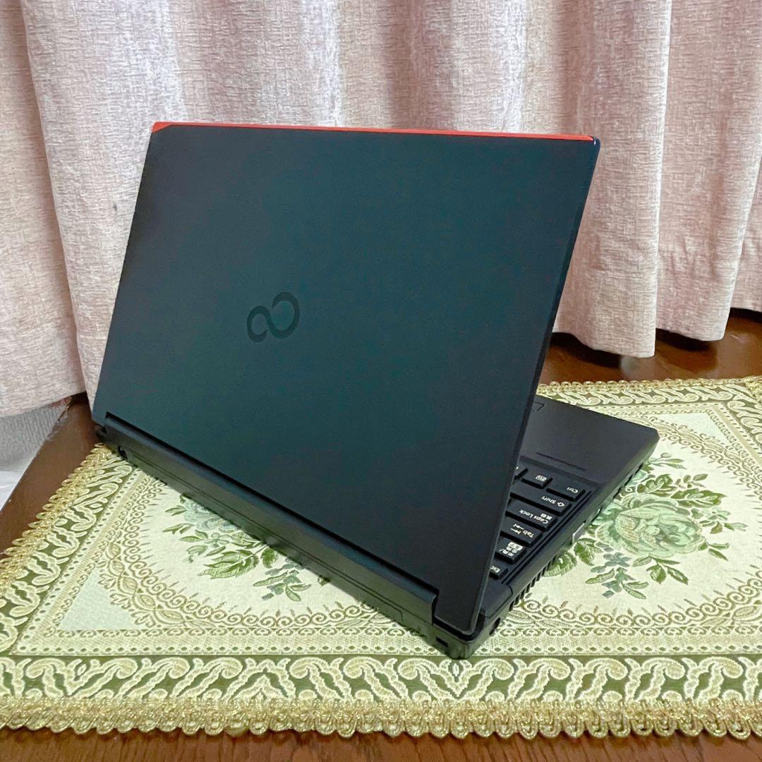 極美品⭐︎第10世代Corei5⭐︎SSD⭐︎ブルーレイ⭐︎ノートパソコン⭐︎オフィス付き