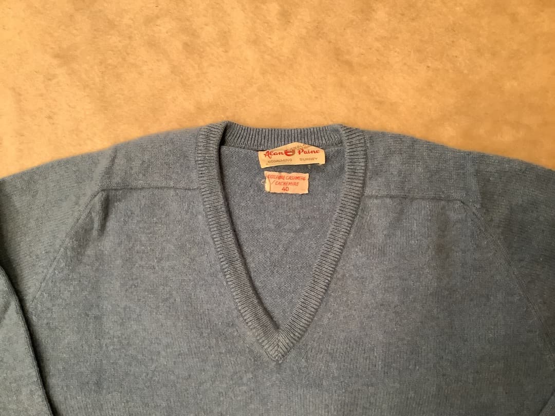 英国製アランペインのカシミア100%セーター