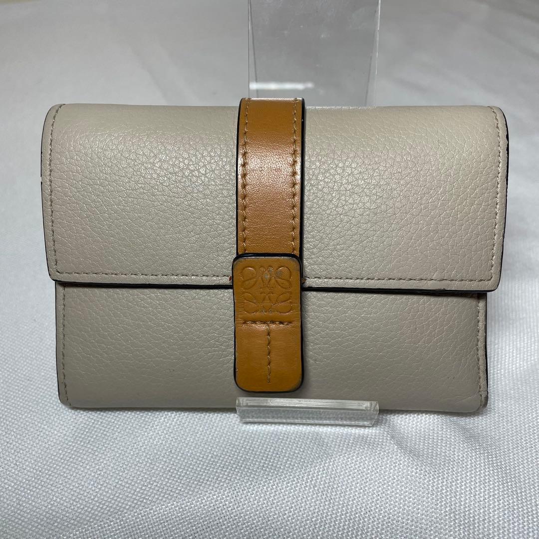 ロエベ LOEWE バーティカルウォレット 三つ折り財布