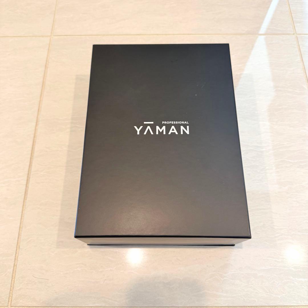 【美品】ヤーマン ヴェーダスカルプブラシ BS for Salon YAMAN